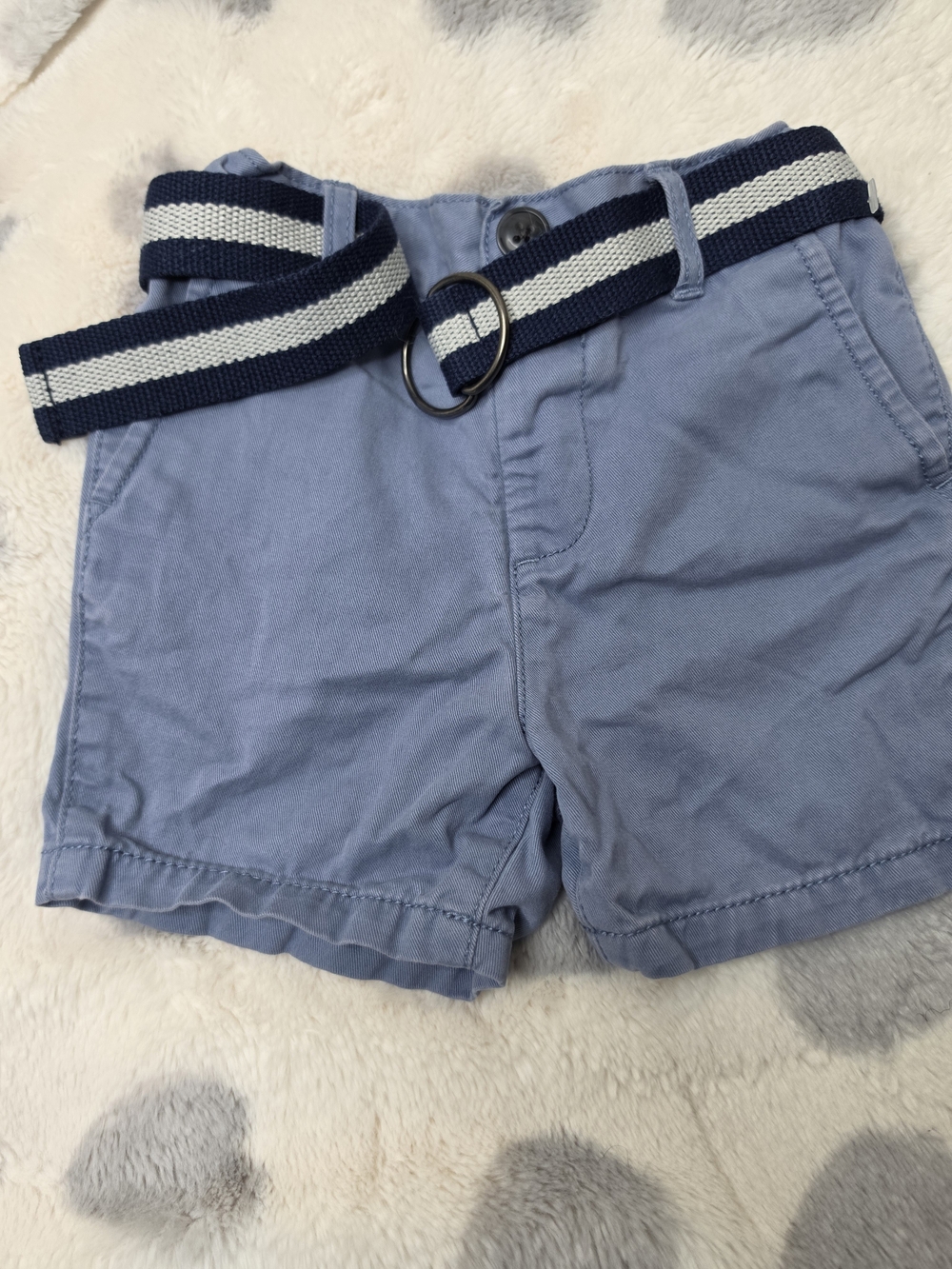 The Children's Place Cozy Plush Lined Shorts in Light Gray